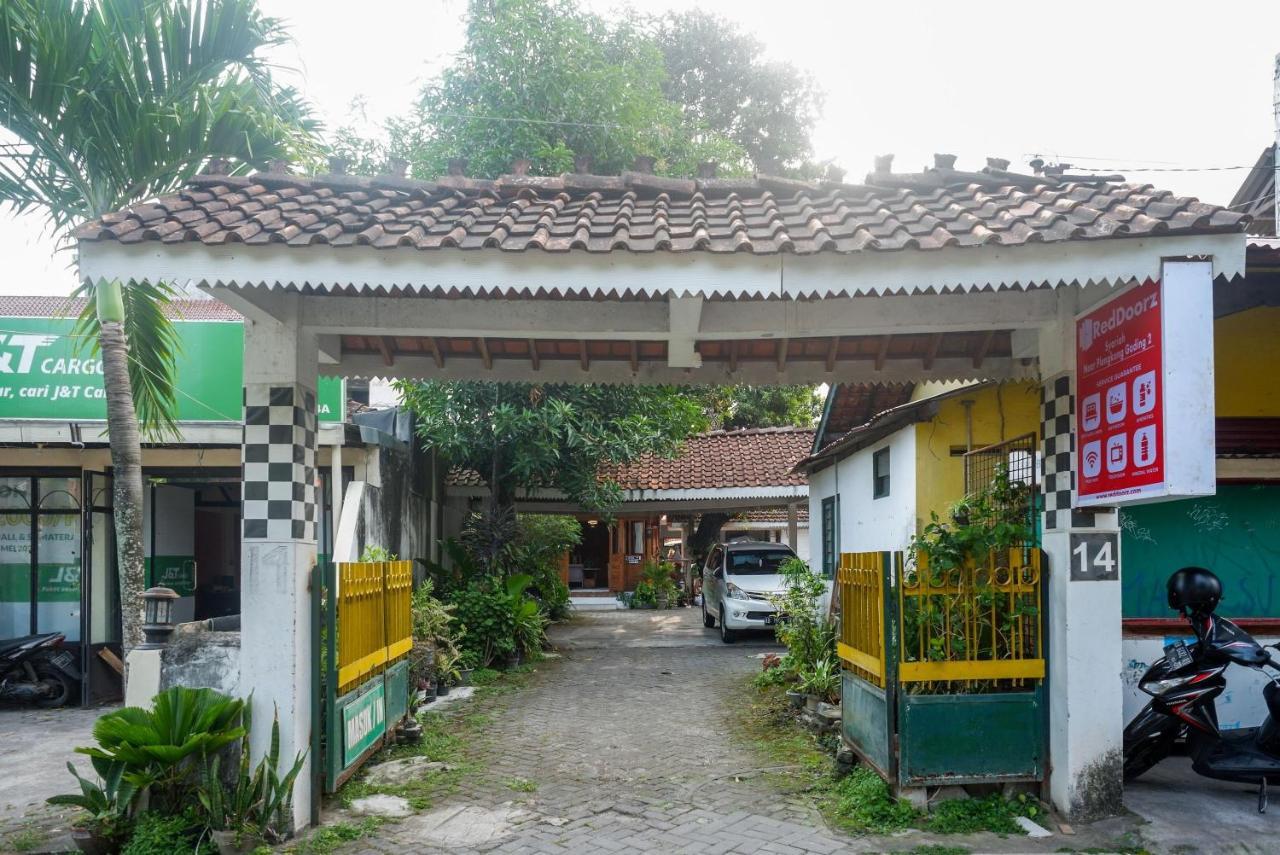 OYO 1592 Gading 4u Homestay Near RS Pratama Yogyakarta Luaran gambar