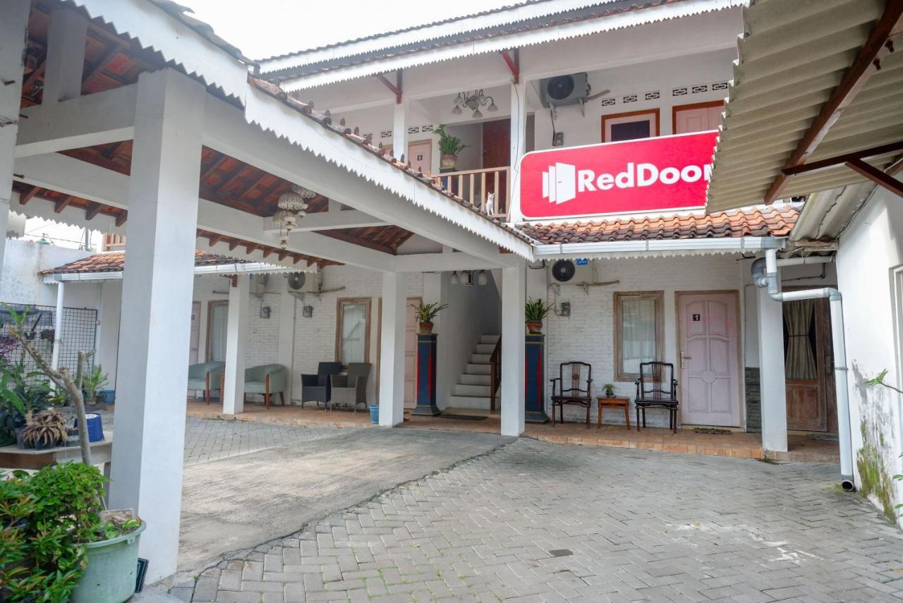 OYO 1592 Gading 4u Homestay Near RS Pratama Yogyakarta Luaran gambar